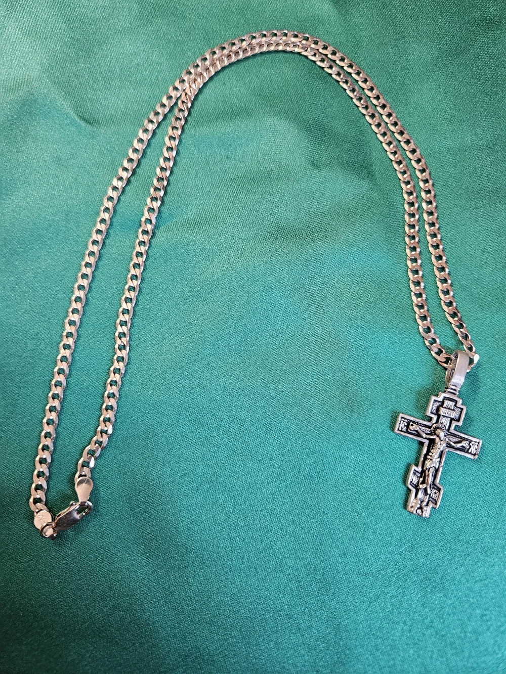 Men's Silver Crucifix Pendant with Curb Chain